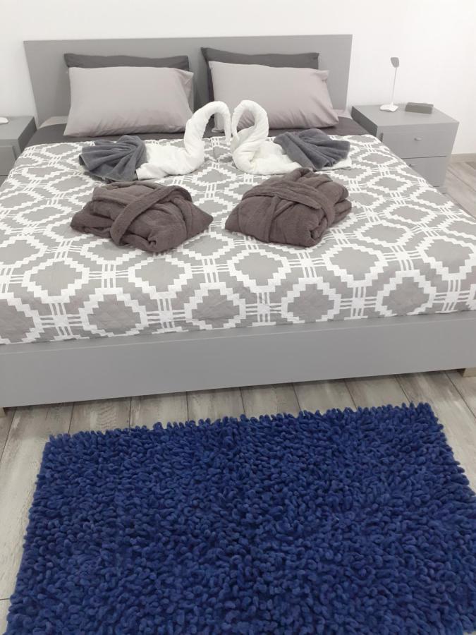 Deluxe Yiota'S Studio ! Χλώρακα Εξωτερικό φωτογραφία