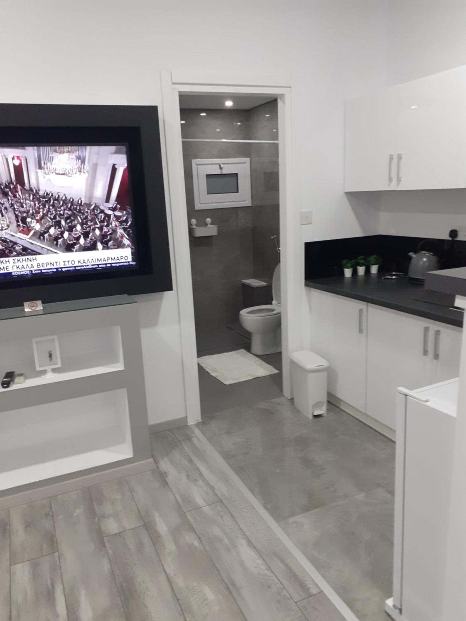 Deluxe Yiota'S Studio ! Χλώρακα Δωμάτιο φωτογραφία